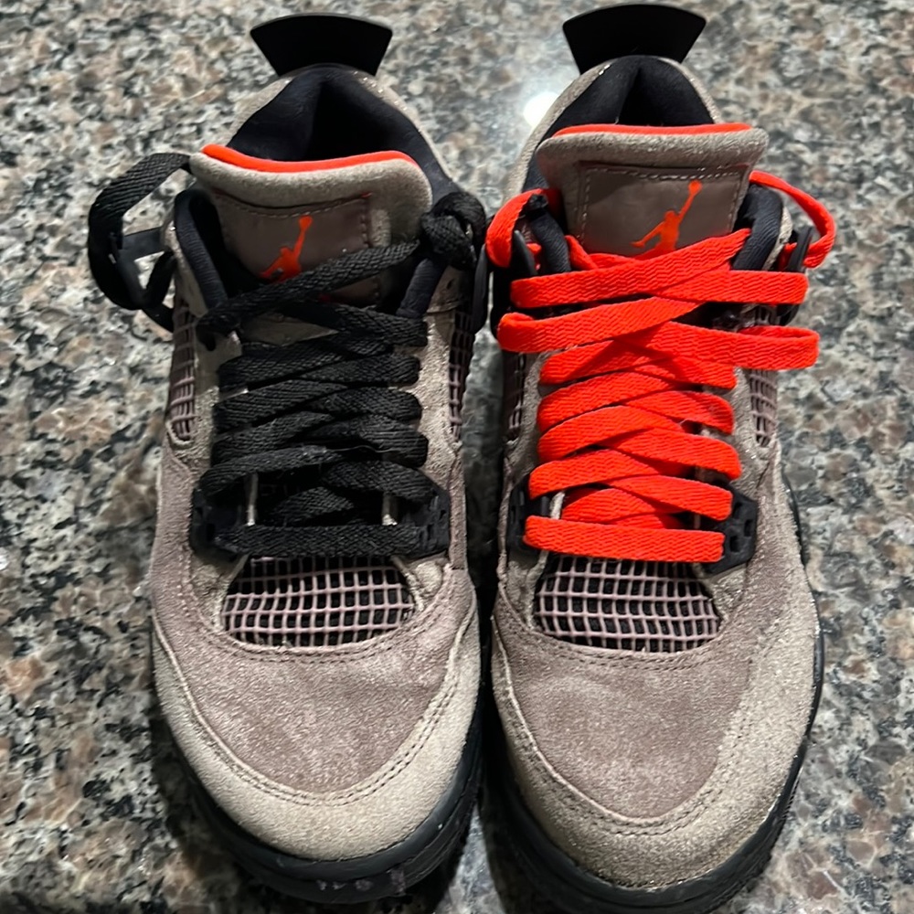 Jordan 4 Retro Taupe Haze (GS)